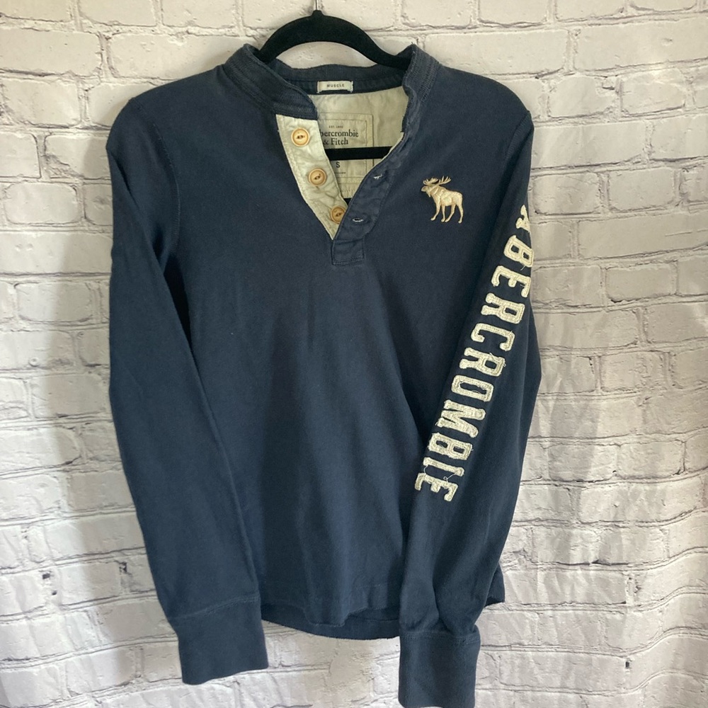 Abercrombie & Fitch Long Sleeve